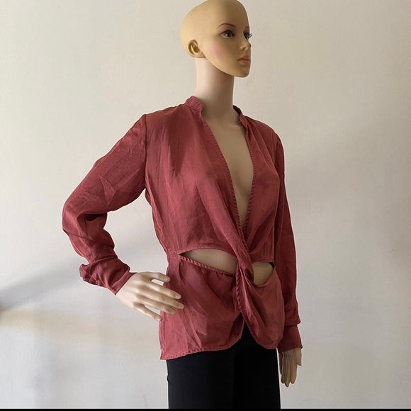 Cutout Asymmetrical Long Sleeve Blouse Size S - Picture 2 of 12